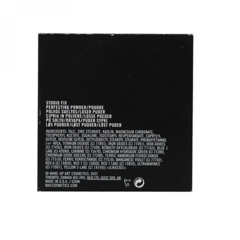 MAC Studio Fix Perfecting Powder Medium Deep 1 Count