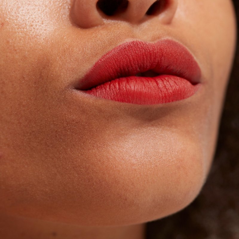 Gosh Velvet Touch Lipstick Matt 005 Classic Red