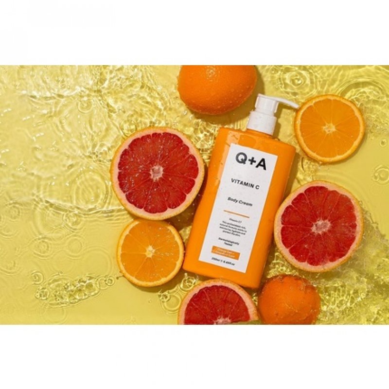 Q A Vitamin C Body Cream with Moisturizing and Brightening Ingredients 250ml