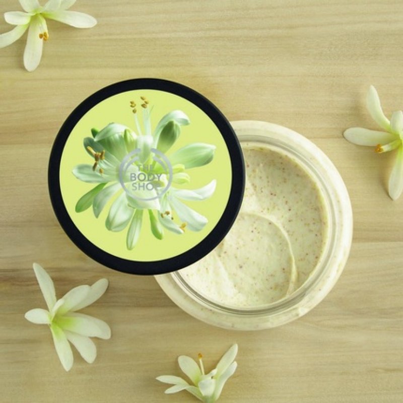 The Body Shop Moringa Body Scrub 250ml