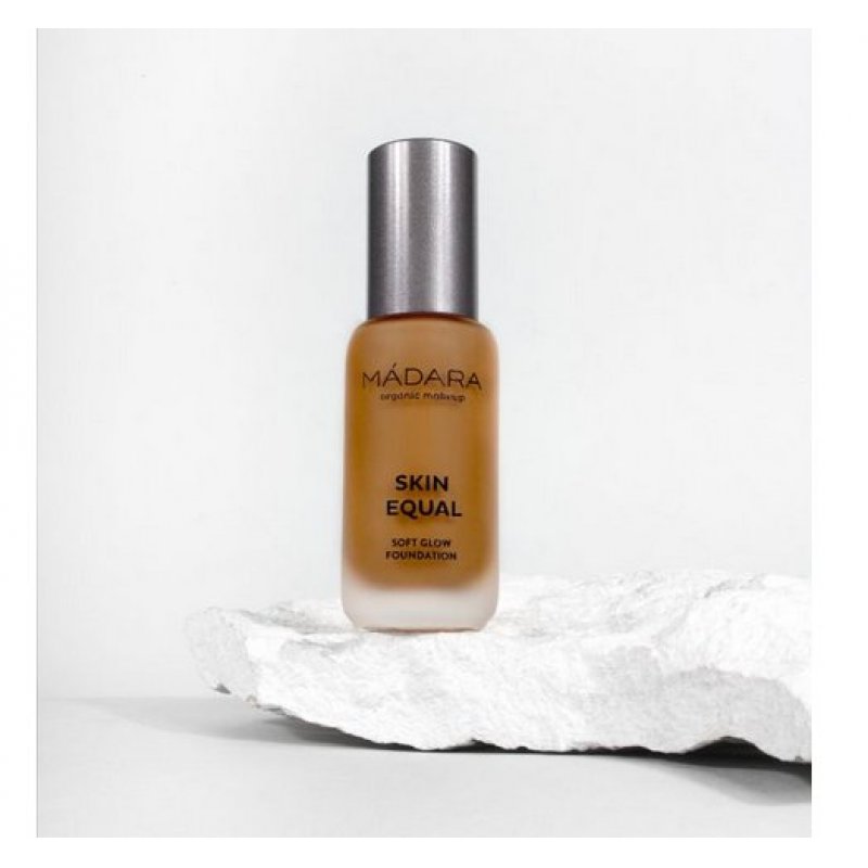 MÁDARA Cosmetics Skin Equal 30 ml Liquide 80 Fudge