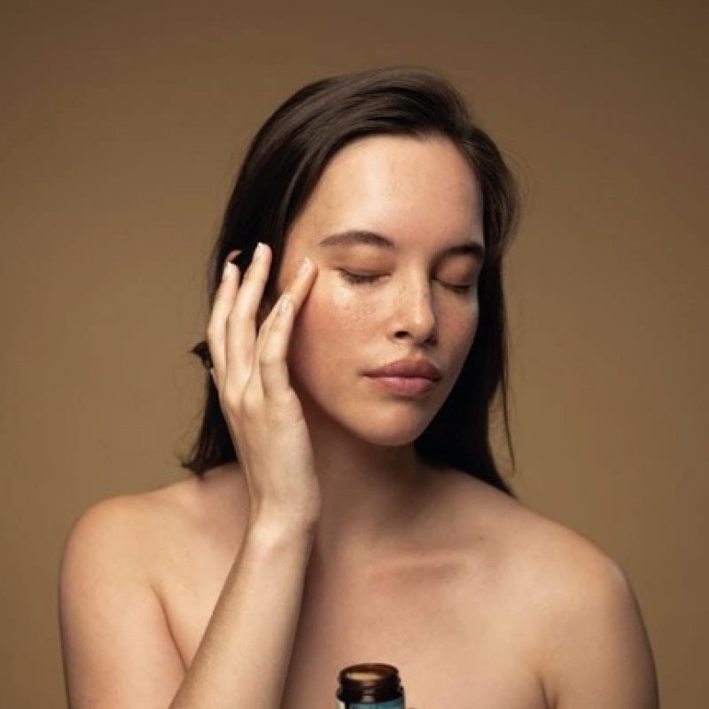 Anoint H O De-Puffing Eye Gel Hydrating Eye Gel for Puffy Eyes Dark Circles & Eye Bags Coffee Cucumber & Manuka Honey