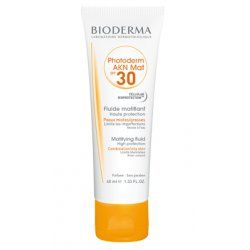 Bioderma Photoderm AKN Mat Fluide SPF 30 Crème d’écran solaire Visage Adultes