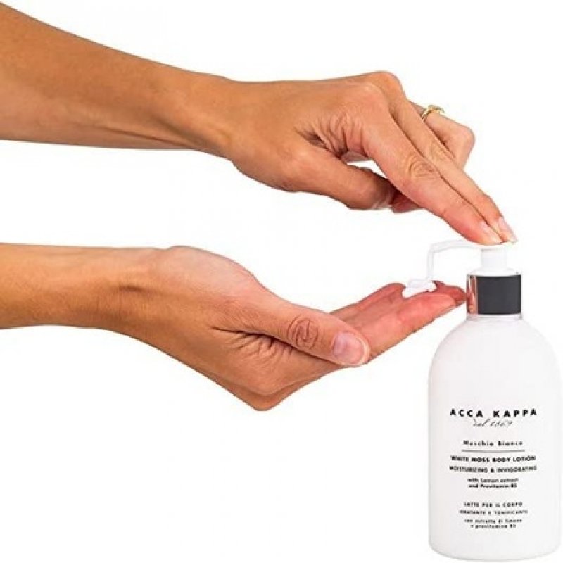 Acca Kappa White Moss Moisturizing and Toning Body Lotion 300ml