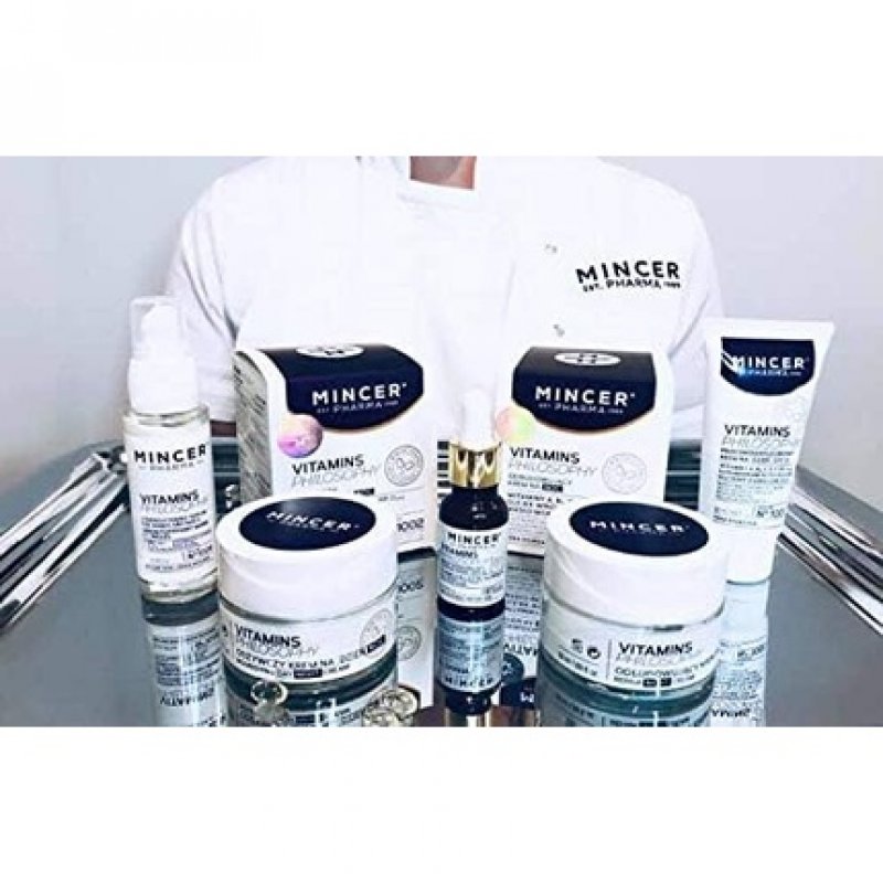 Mincer Pharma Vitamins Philosophy Regenerating Enhancing Body Balm with Goji Berry Extract and Coconut Oil 250ml