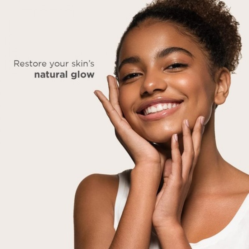 Hanskin Real Complexion Hyaluron Skin Essence 150ml