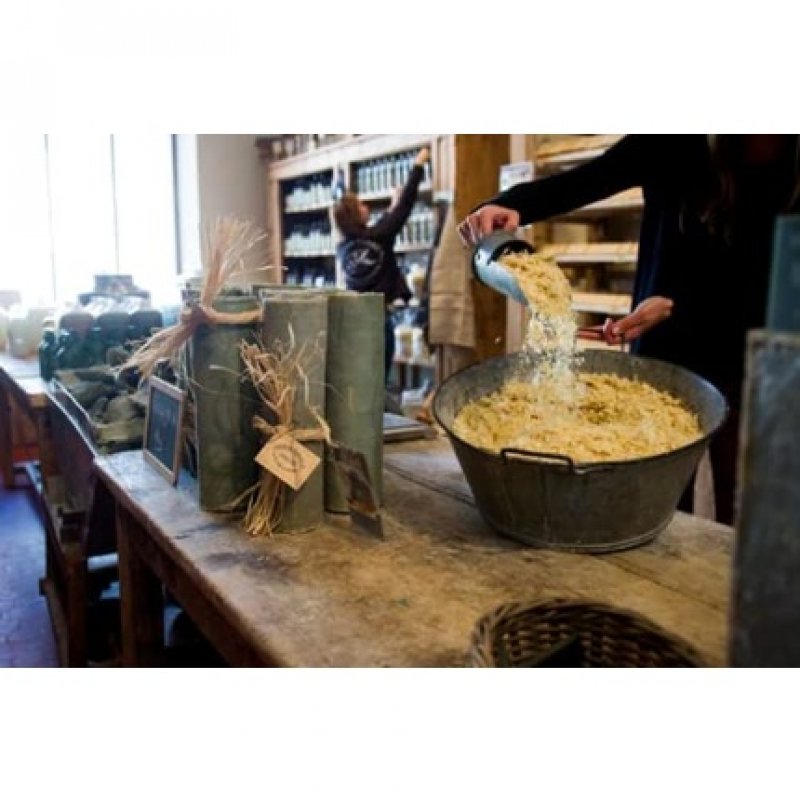 Marius Fabre Olive Oil Nourishing Hand Repair Cream with Shea Butter, Lavender, and Camphor Essential Oils 200ml