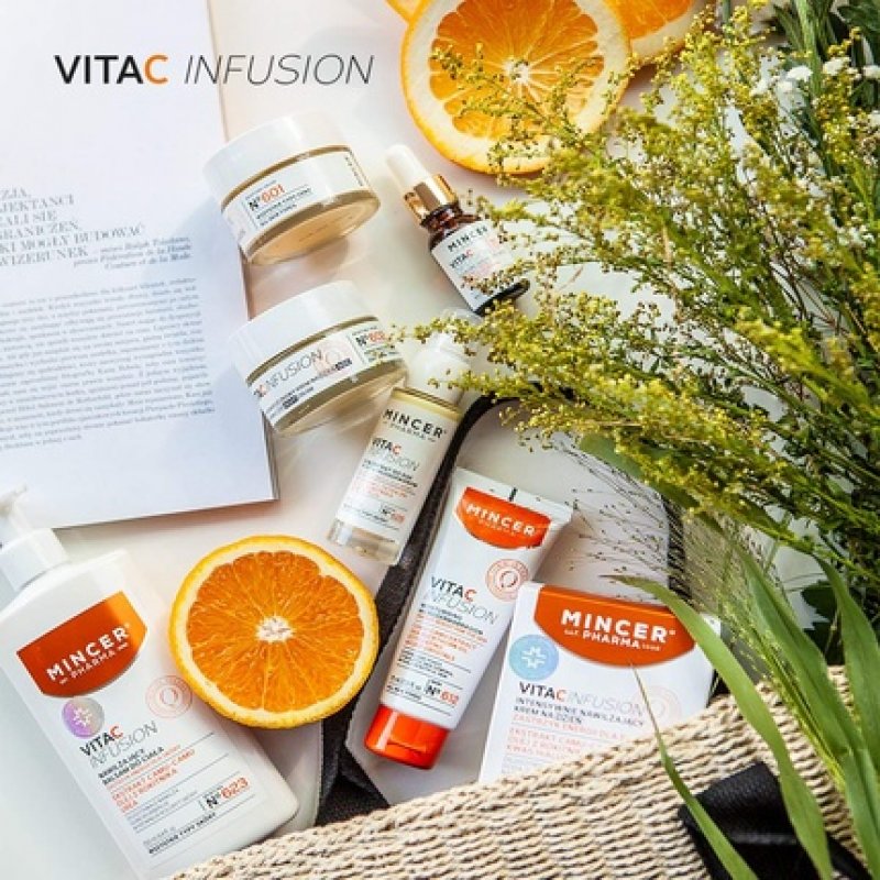 Mincer Pharma Vita C Infusion Regenerating Micellar Water Makeup Remover with Camu-Camu Extract, Arnica, and Licorice