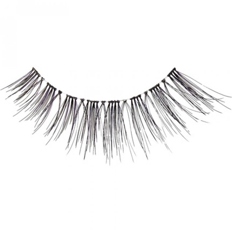 KISS Blooming Lash Fake Eyelashes Style 'Lily' with Tapered End Technology and Multi-Angle Technology