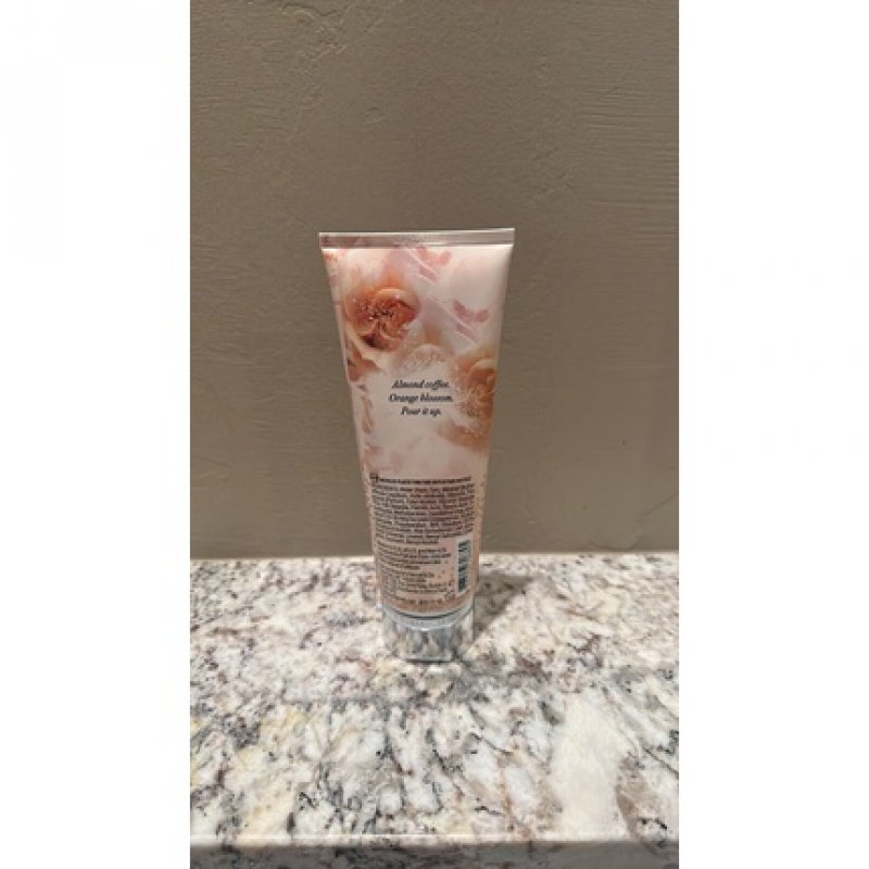 Victoria's Secret Amaretto Fizz Body Lotion Moisturizer Almond Coffee 8 Ounces