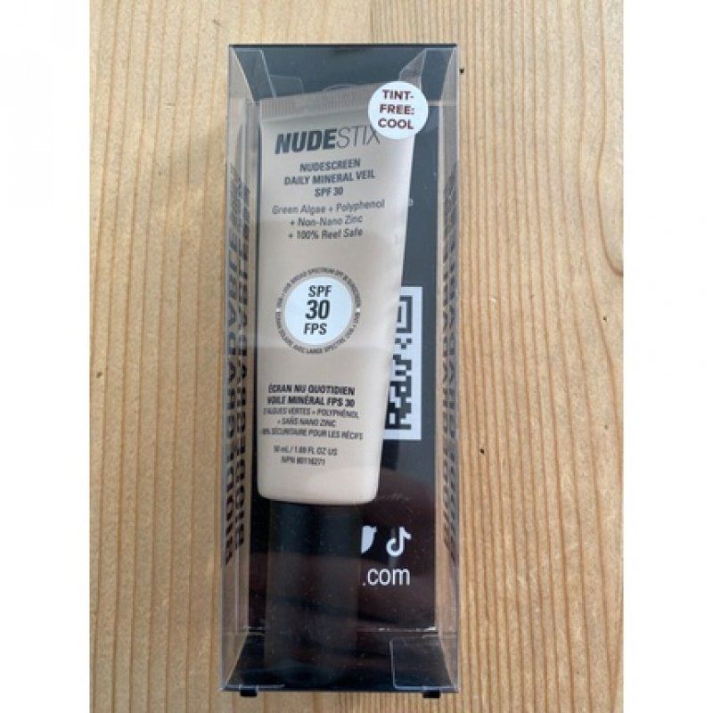 Nudestix Daily Mineral Veil NUDESCREEN Daily Care Sunscreen SPF 30