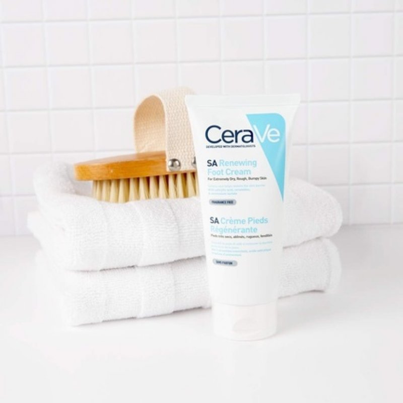 CeraVe Renovating Foot Cream 88ml Fragrance-Free