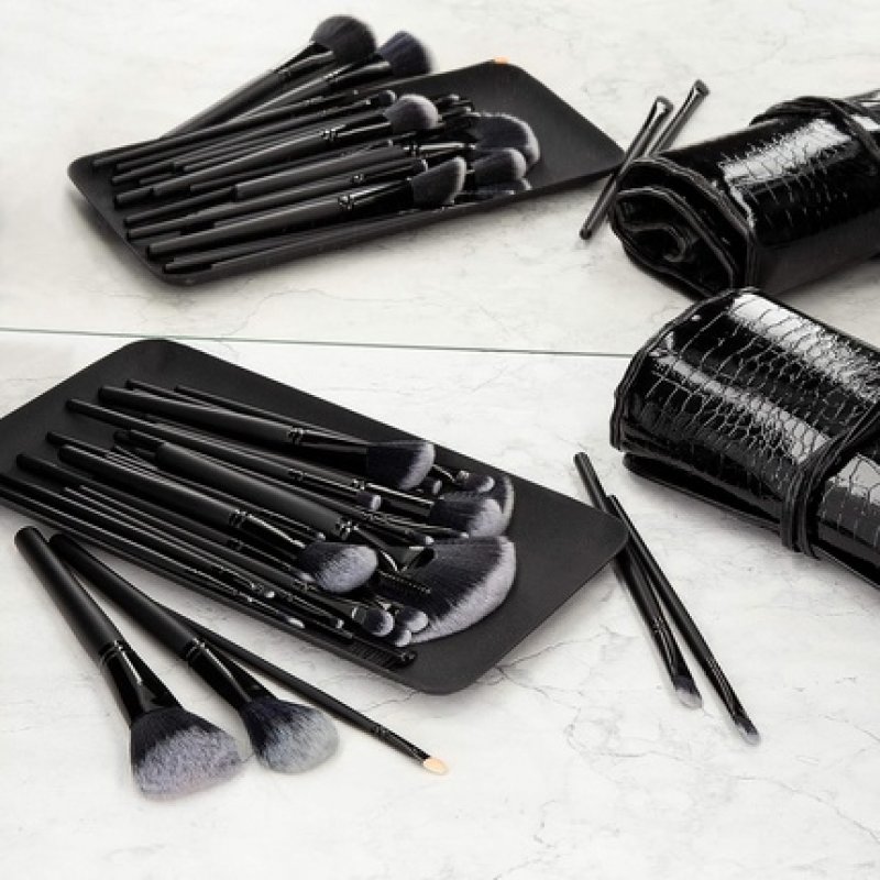 T4B MIMO Set with 32 Makeup Brushes