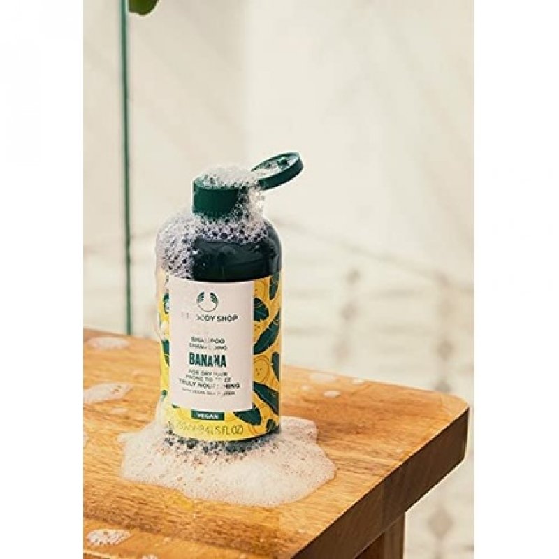 The Body Shop Banana Truly Nourishing Shampoo Anti-Frizz Moisturizing for Dry Hair Vegan 250ml