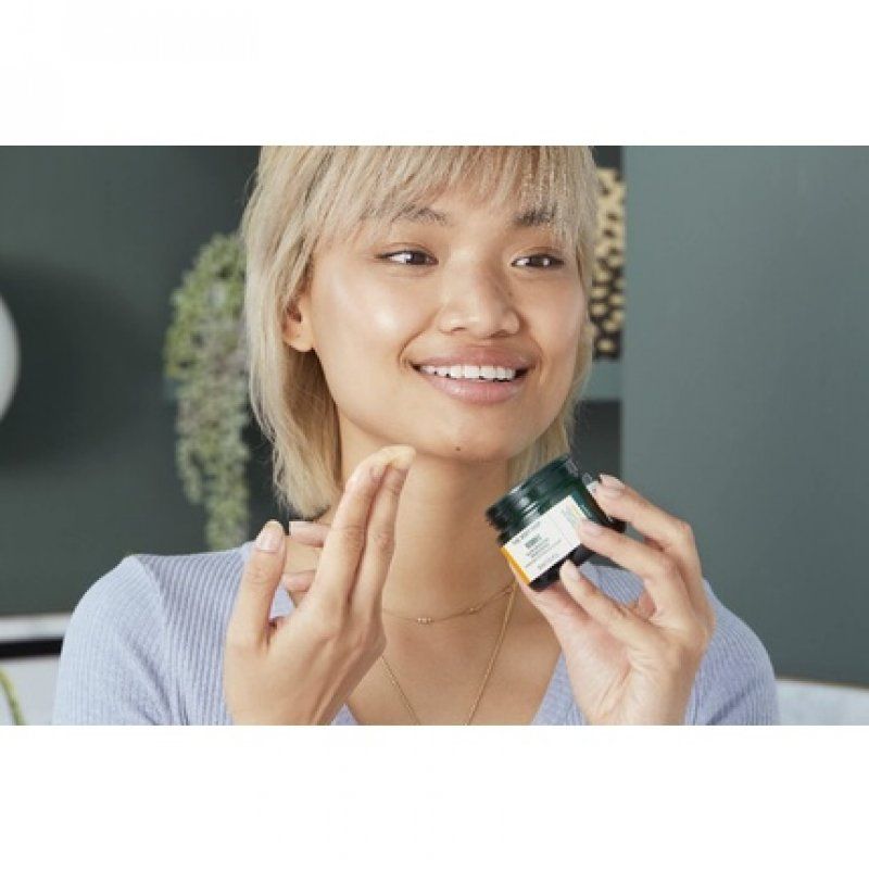 The Body Shop Vitamin C Glow Boosting Moisturiser - 50ml