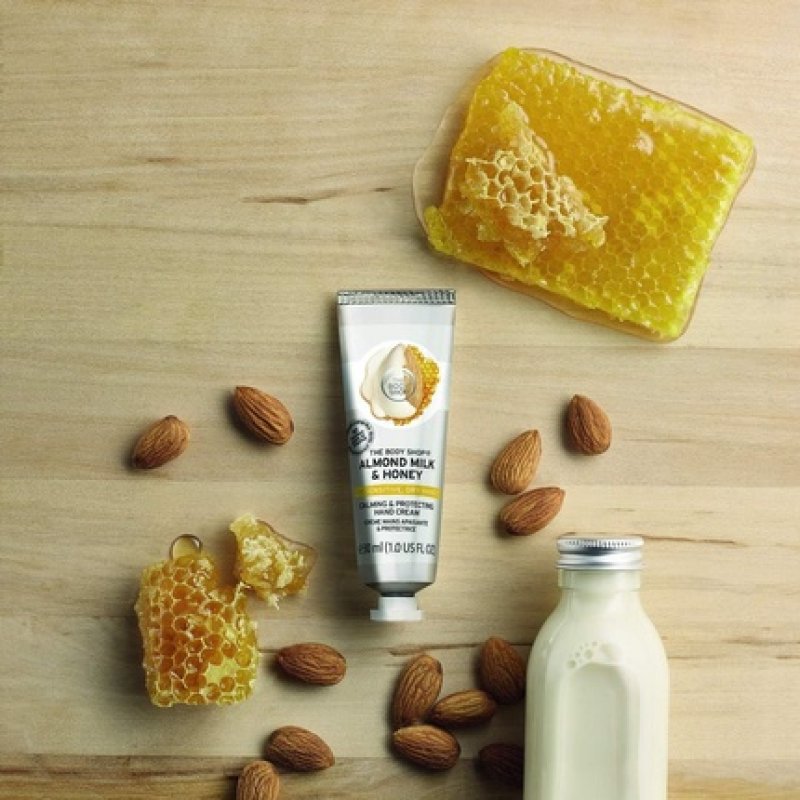 Almond Milk & Honey Calming & Protecting Hand Cream 30ml