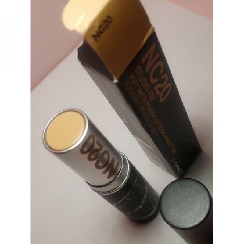 Mac Studio Fix Soft Matte Foundation Stick NC20 Full Size 0.3 fl oz
