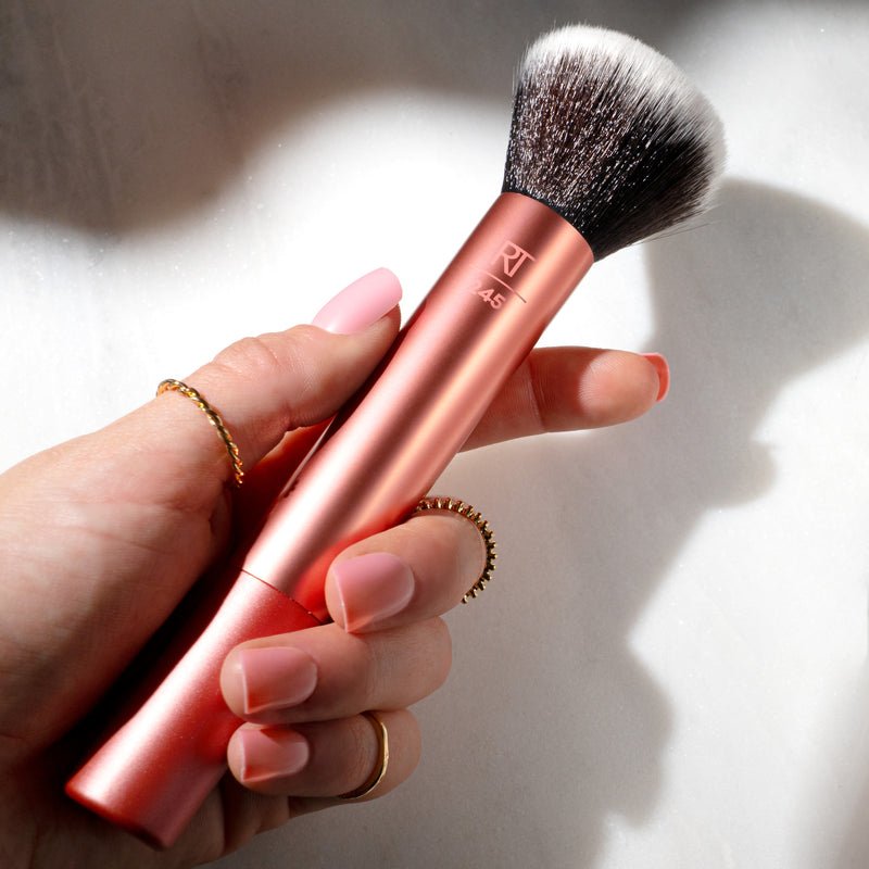 Real Techniques Everything Face Makeup Brush for Flawless, Streak-Free Finish - Orange