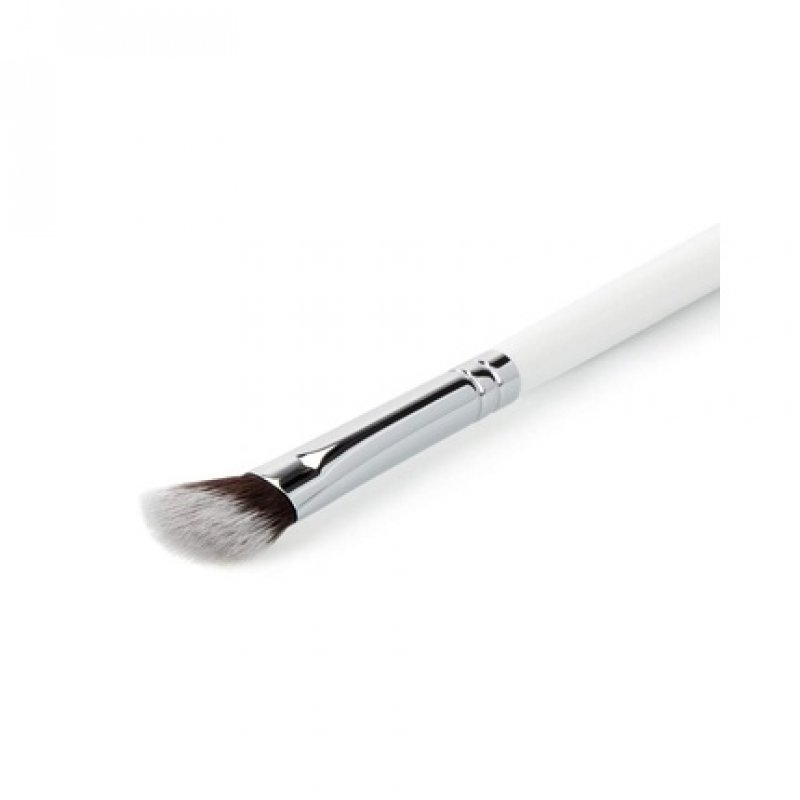 T4B ILU 417 Angled Makeup Eyeshadow Brush