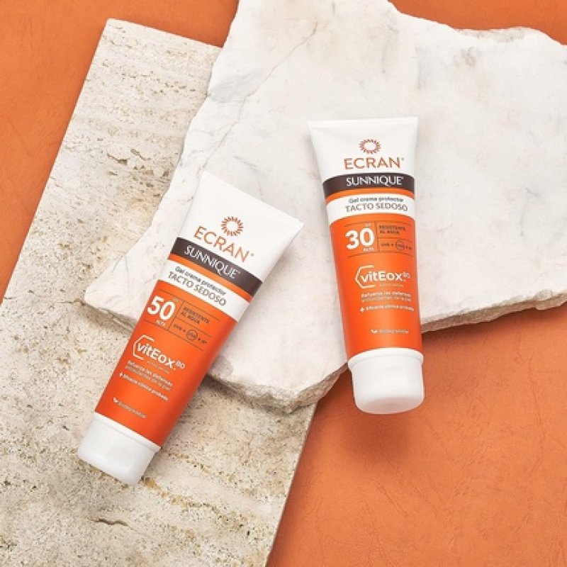 ECRAN SUNNIQUE Silk Touch Cream Gel SPF50 250ml