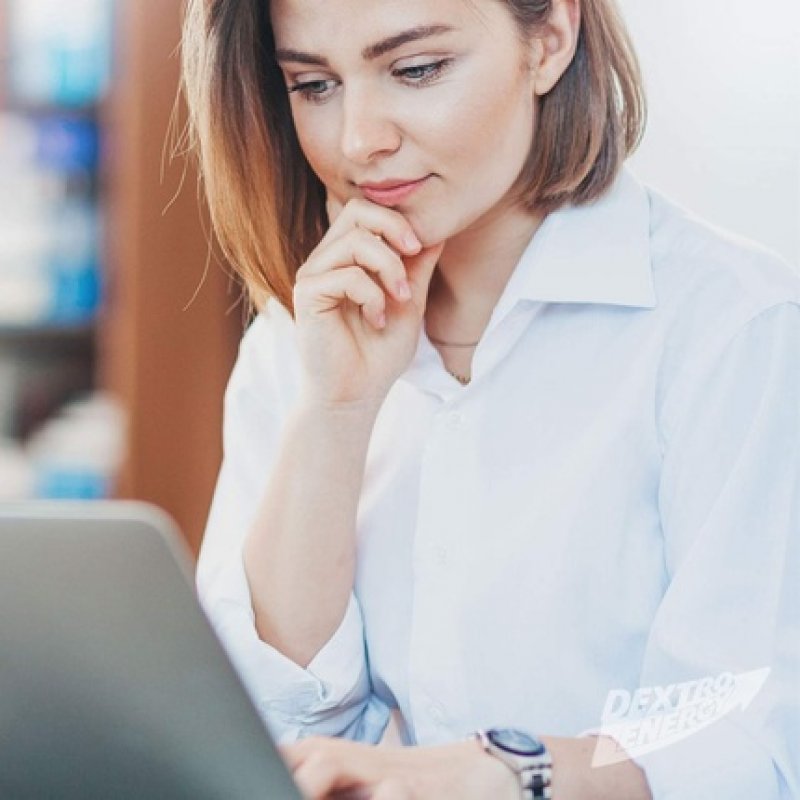 Dextro Energy Lemon Cubes with Fast-Available Grape Sugar and Additional Vitamin C 8 Pieces