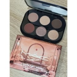 MAC Connect in Colour Eye Shadow Palette Brand New Boxed Genuine