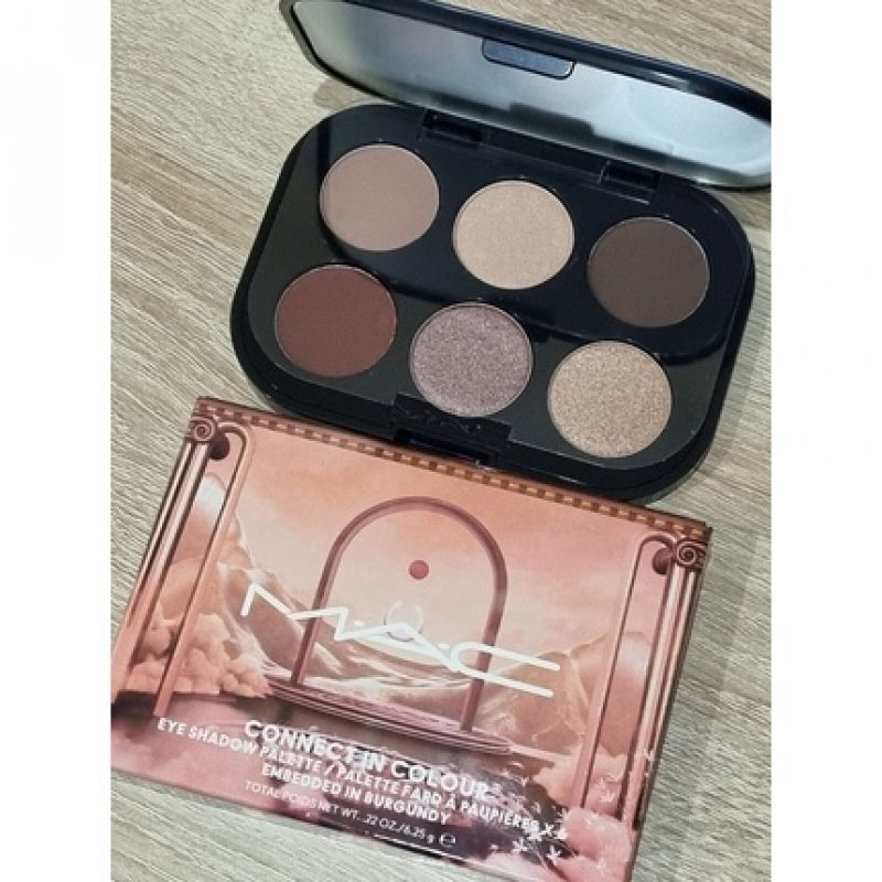 MAC Connect in Colour Eye Shadow Palette Brand New Boxed Genuine