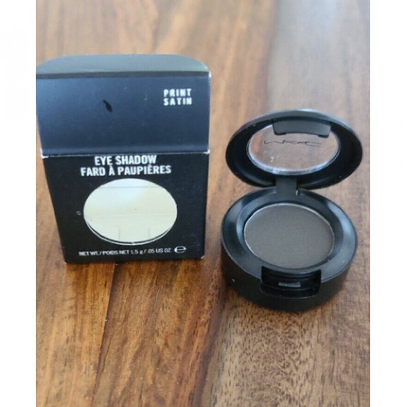 MAC Eye Shadow Print Satin Full Size
