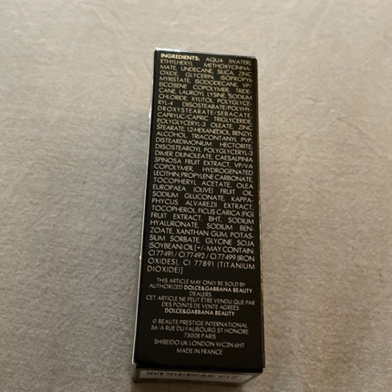 Dolce & Gabbana Velvetskin Natural Matte Foundation 210 Cream SPF 30 1oz