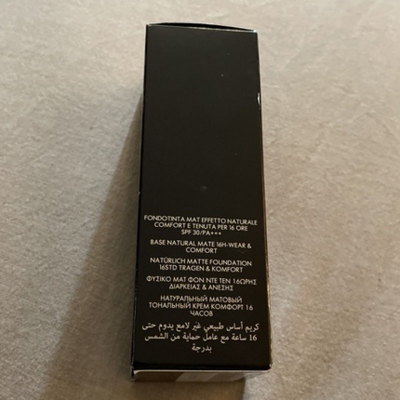 Dolce & Gabbana Velvetskin Natural Matte Foundation 210 Cream SPF 30 1oz
