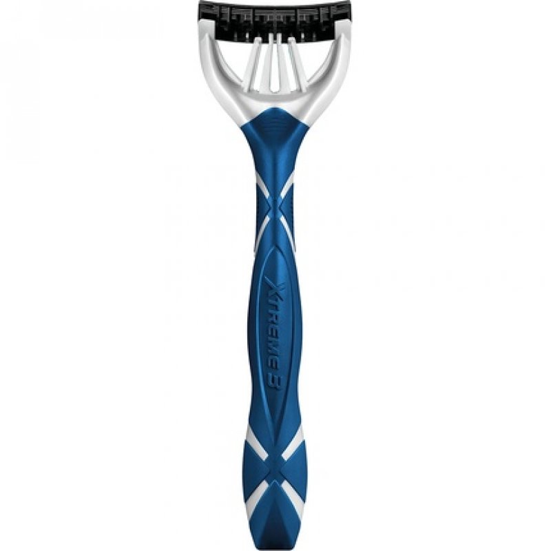 Wilkinson Sword Xtreme 3 For Men Ultimate Comfort with Aloe Vera Disposable Razors 4 Count