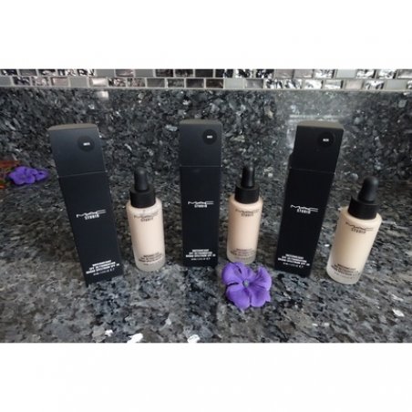 MAC Waterweight Foundation Full Size 1oz - Select Your Shade