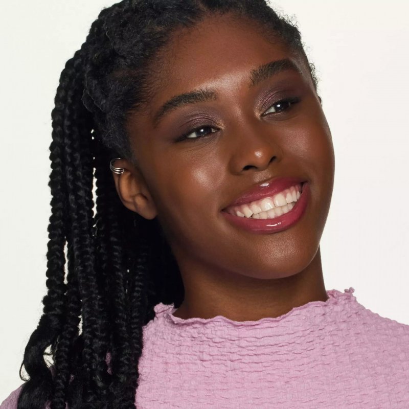 Essence Hydra Kiss Lip Oil Vegan and Cruelty Free 03 Pink Champagne