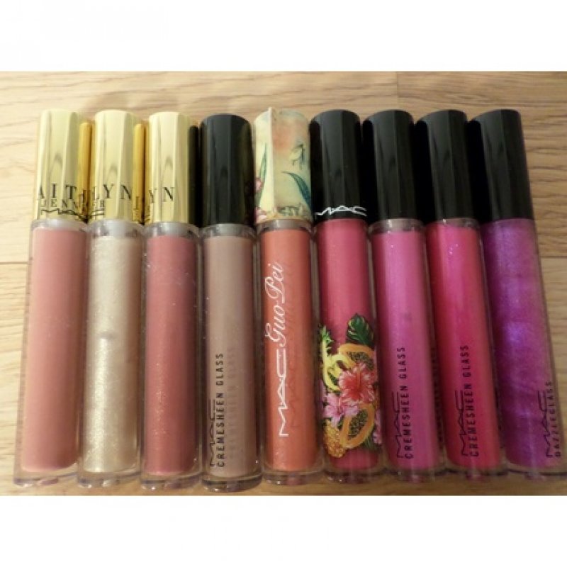 MAC Cremesheen Dazzleglass Mineralize Lipglass in 3D Glass Plushglass