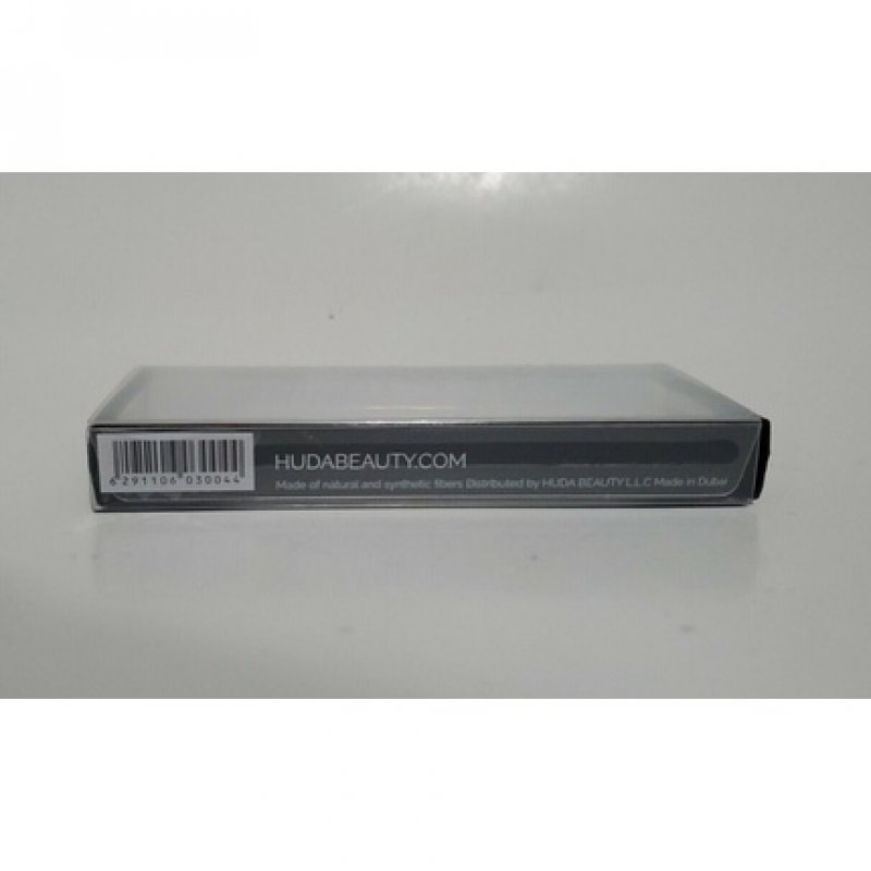 Huda Beauty False Eyelashes Candy 5 Brand New