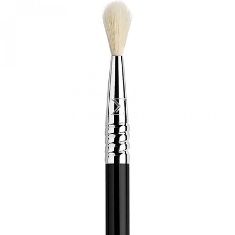 Sigma Beauty E36 Blending Brush Precision Blending Brush for Corner Eyelids and Small Areas of the Eye