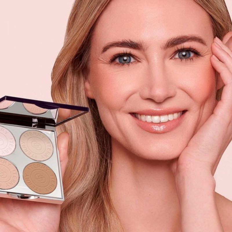 By Terry Hyaluronic Hydra-Powder Palette 4-Shade Vegan Contour Palette for Flawless and Matte Complexion Fair to Medium