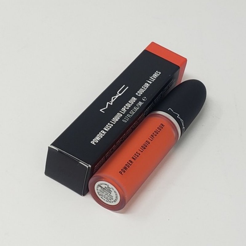 New Authentic MAC Powder Kiss Liquid Lipcolour 992 Resort Season