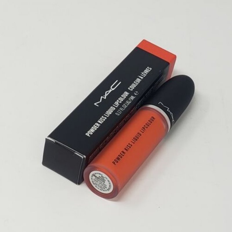 New Authentic MAC Powder Kiss Liquid Lipcolour 992 Resort Season