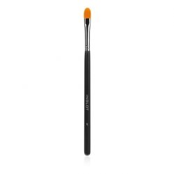 Inglot Rounded Tip Makeup Brush 22T for Cream Concealer and Eyeshadow Bases