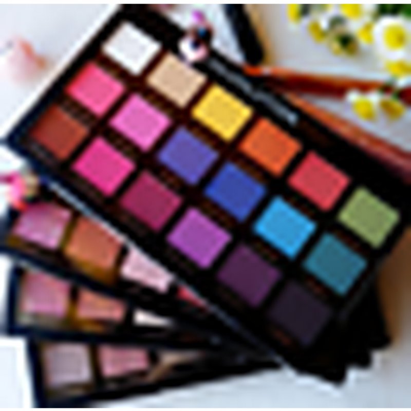 Makeup Revolution Eye Shadow Palette Pro Trends Mischief Mattes 18g