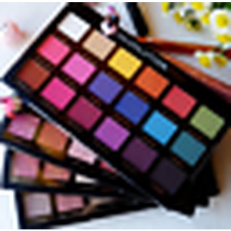 Makeup Revolution Eye Shadow Palette Pro Trends Mischief Mattes 18g