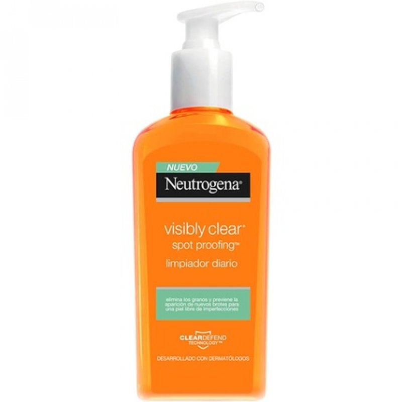 Neutrogena Spot Controlling Oil Free Moisturizer 50ml And Facial Cleanser 200ml