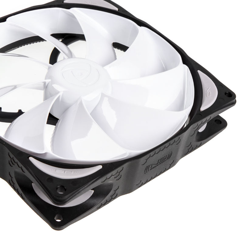 Noiseblocker compatible NB-eLoop Fan B14-PS - 140mm PWM