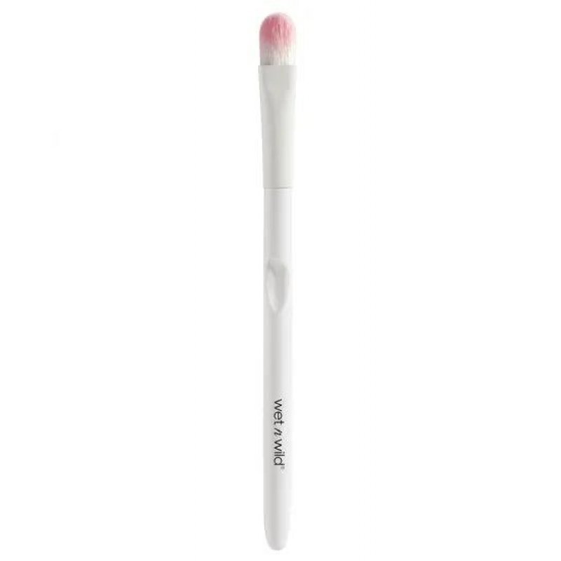 Wet 'n' Wild Large Eyeshadow Brush with Rounded and Innovative Bristles and Ergonomic Handle