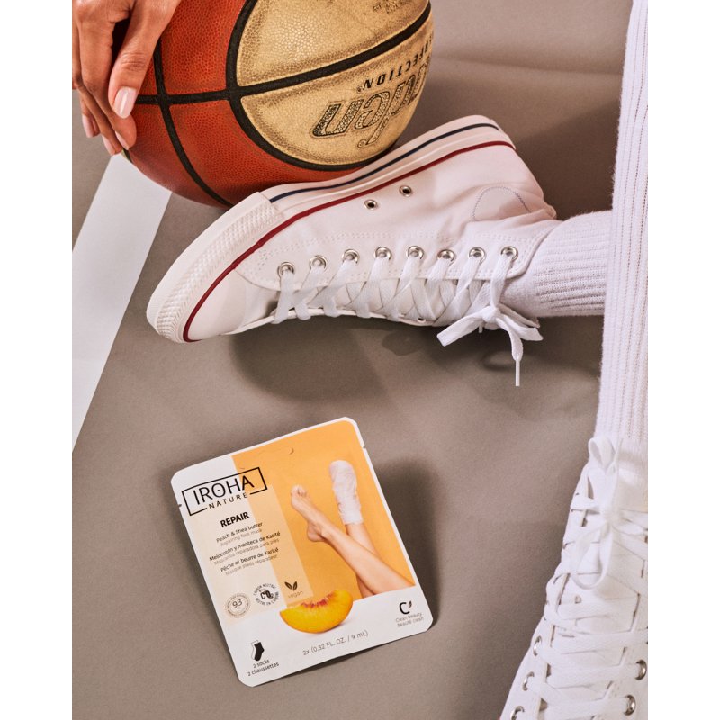 Iroha Nature Peach Repairing Foot Mask Socks 2 x 9 ml