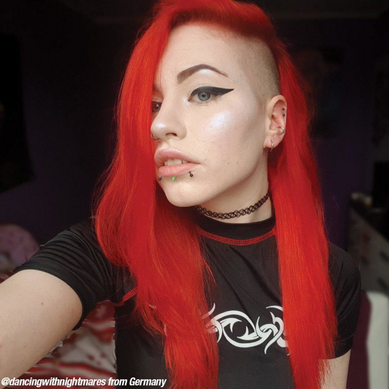 Manic Panic Classic High Voltage Pillarbox Red 118 ml