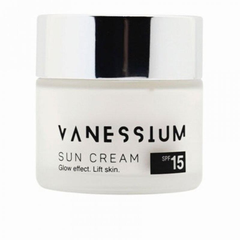 Sun Cream Luminous Moisturizing SPF15 50ml