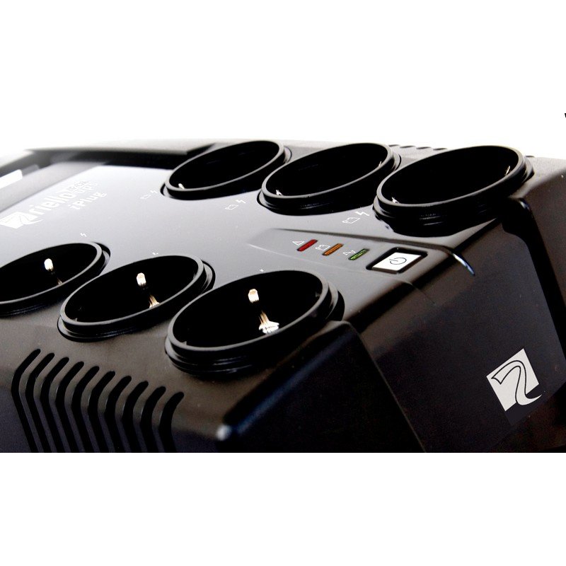 Riello iPlug 800VA uninterruptible power supply (UPS) 0.8 kVA 480 W 8 AC outlet(s)