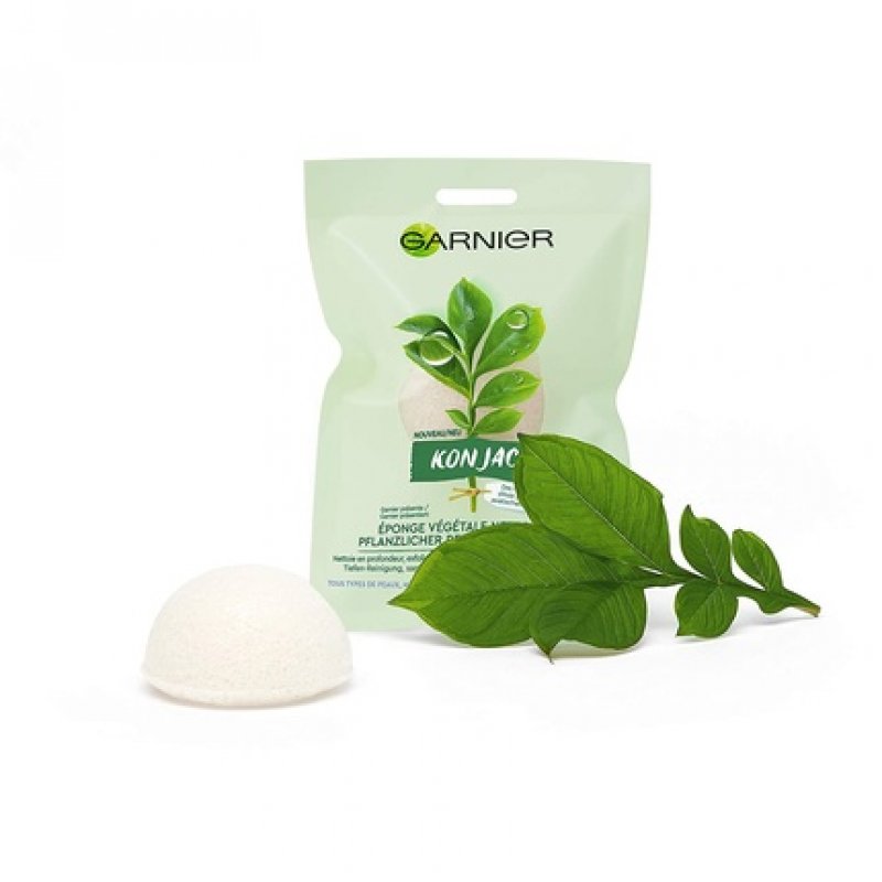 Garnier Face Scrub Konjac Sponge for Removing Pimples and Cleansing